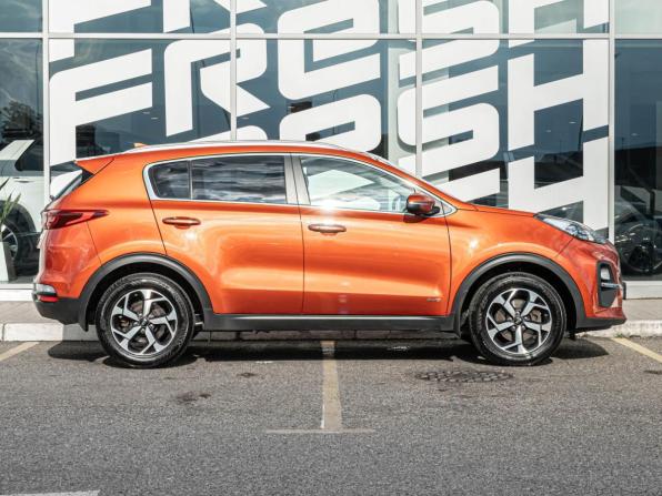 Kia Sportage IV Рестайлинг с пробегом 2021 года, цена 2 350 000 рублей, 109177 км, внедорожник, Автокод Объявления