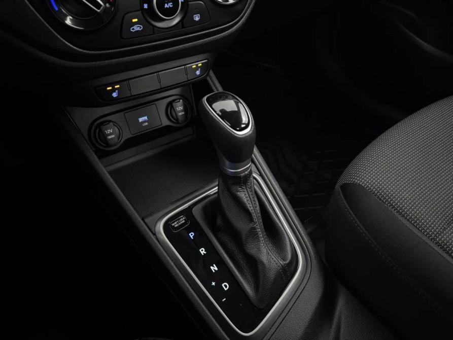 Hyundai Solaris II Рестайлинг Псков  - изображение 15