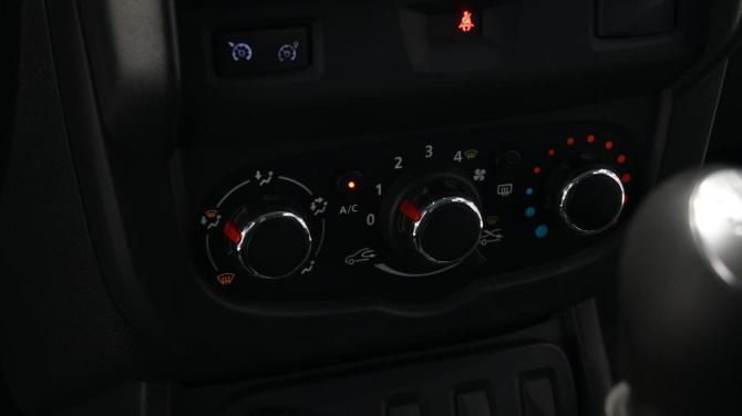 Renault Duster I Рестайлинг с пробегом 2021 года, цена 1 640 000 рублей, 88381 км, внедорожник, Автокод Объявления