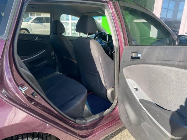 Hyundai Solaris I с пробегом 2013 года, цена 609 000 рублей, 267470 км, хэтчбек, Автокод Объявления
