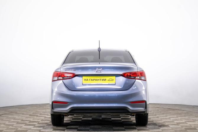 Hyundai Solaris II с пробегом 2018 года, цена 1 099 000 рублей, 364026 км, седан, Автокод Объявления