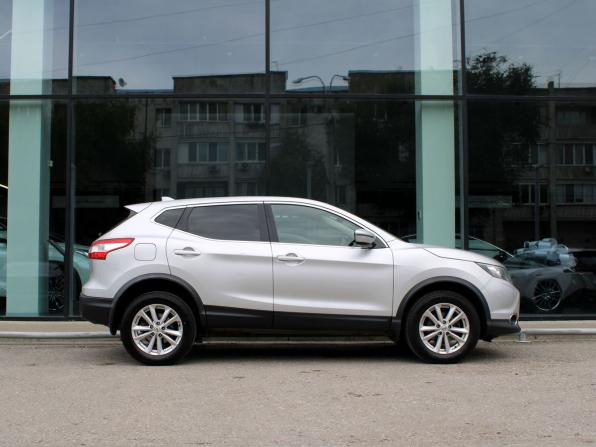 Nissan Qashqai II с пробегом 2017 года, цена 1 415 000 рублей, 133747 км, внедорожник, Автокод Объявления