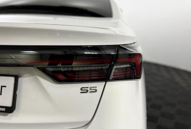 Omoda S5 с пробегом 2024 года, цена 1 540 000 рублей, 20526 км, седан, Автокод Объявления