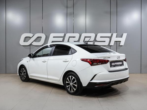Hyundai Solaris II Рестайлинг с пробегом 2020 года, цена 1 619 000 рублей, 85559 км, седан, Автокод Объявления