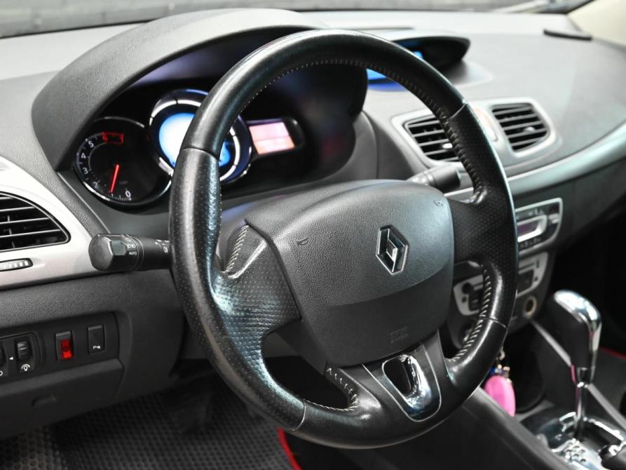 Renault Fluence I Рестайлинг Екатеринбург  - изображение 10
