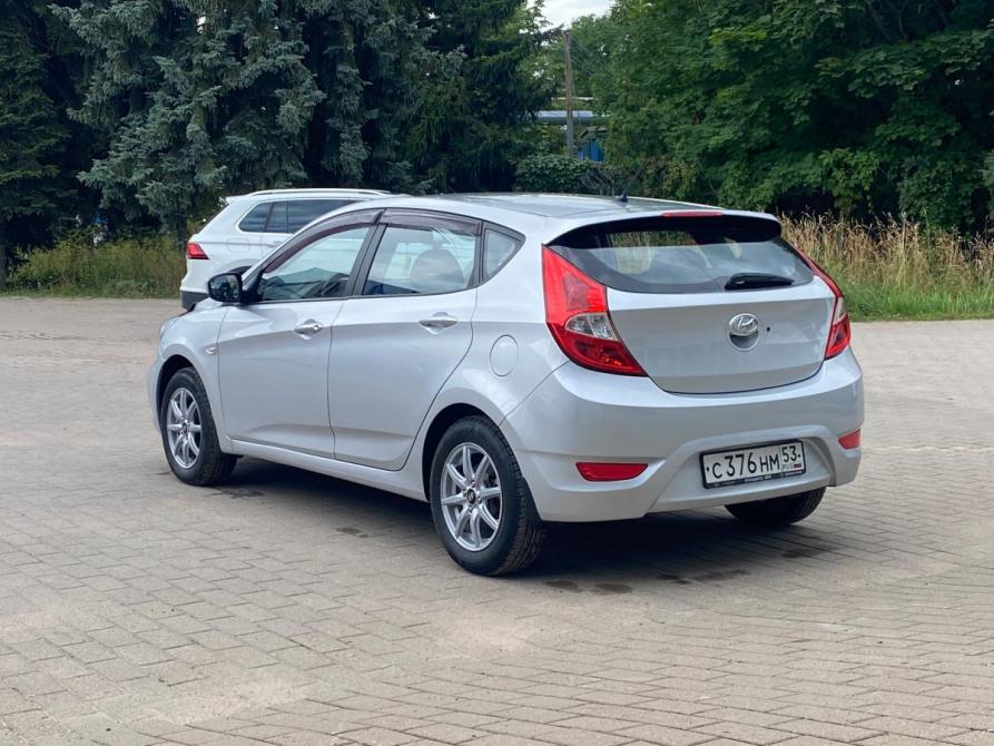 Hyundai Solaris I Великий Новгород  - изображение 5