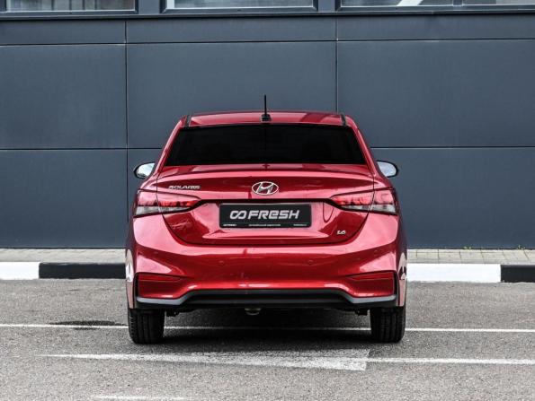Hyundai Solaris II с пробегом 2018 года, цена 1 164 000 рублей, 170117 км, седан, Автокод Объявления