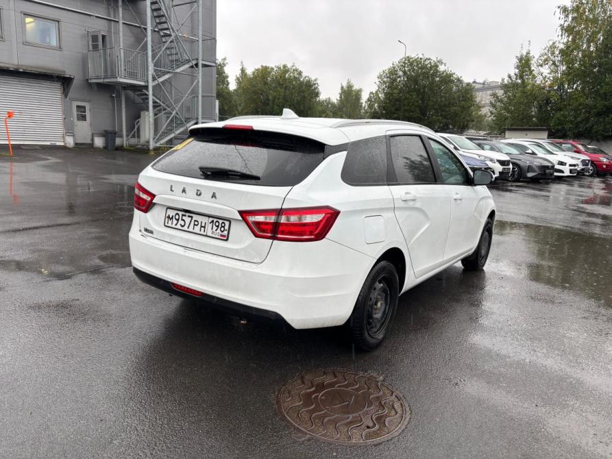 Lada (ВАЗ) Vesta I Санкт-Петербург  - изображение 5