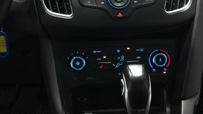 Ford Focus III Рестайлинг с пробегом 2016 года, цена 879 000 рублей, 187590 км, седан, Автокод Объявления