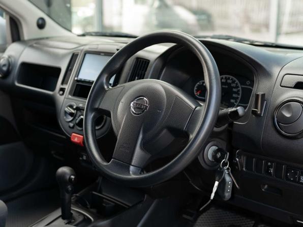 Nissan AD III Рестайлинг с пробегом 2018 года, цена 890 000 рублей, 119778 км, универсал, Автокод Объявления
