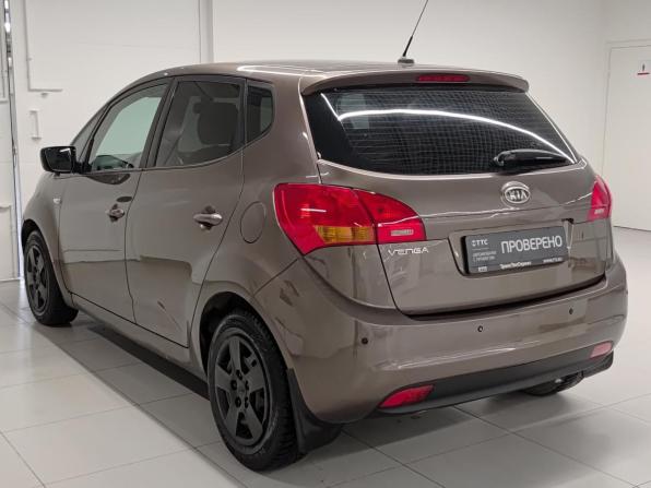 Kia Venga I с пробегом 2012 года, цена 649 000 рублей, 179218 км, минивэн, Автокод Объявления