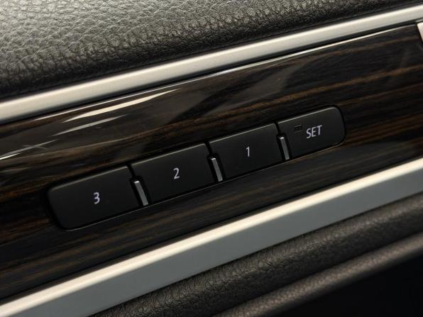 Volkswagen Touareg II Рестайлинг с пробегом 2017 года, цена 2 888 000 рублей, 205451 км, внедорожник, Автокод Объявления