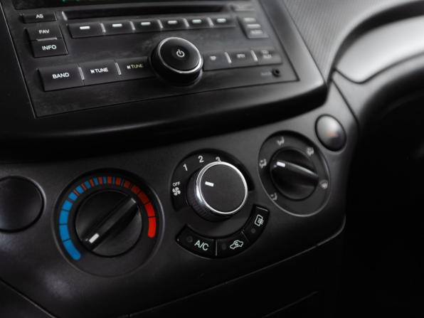 Chevrolet Aveo I Рестайлинг с пробегом 2008 года, цена 212 000 рублей, 217656 км, хэтчбек, Автокод Объявления