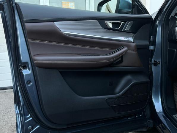 Chery Tiggo 8 Pro I с пробегом 2021 года, цена 1 930 000 рублей, 113338 км, внедорожник, Автокод Объявления