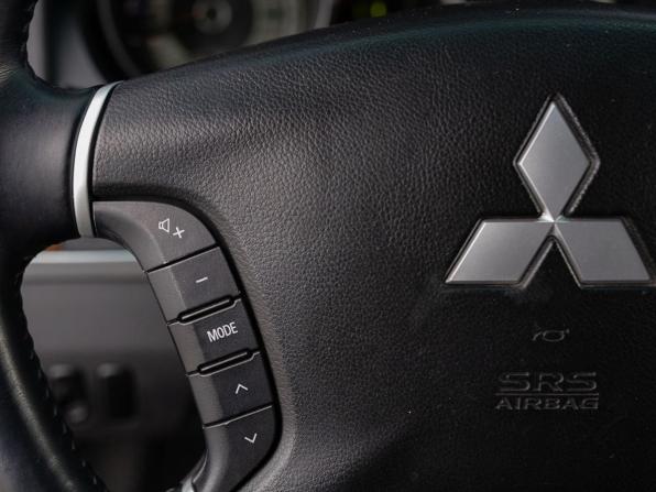 Mitsubishi Pajero IV с пробегом 2008 года, цена 1 596 000 рублей, 300246 км, внедорожник, Автокод Объявления