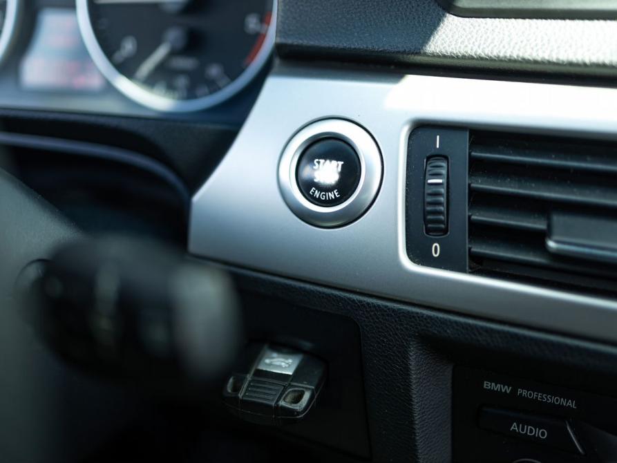 BMW 3 серии V (E90/E91/E92/E93) Ижевск  - изображение 23