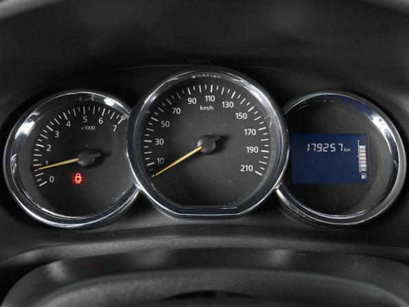 Renault Logan II с пробегом 2014 года, цена 599 000 рублей, 179257 км, седан, Автокод Объявления
