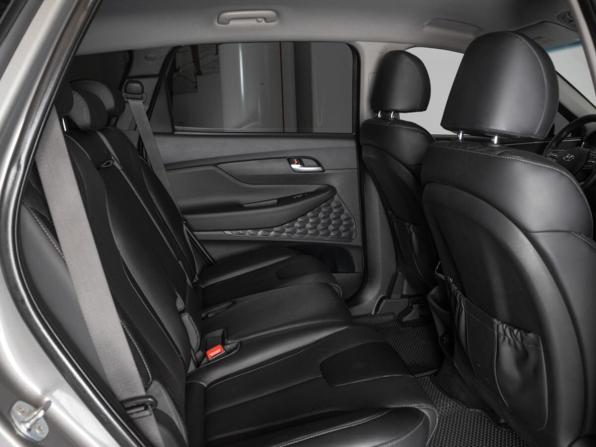 Hyundai Santa Fe IV с пробегом 2019 года, цена 2 917 584 рубля, 123751 км, внедорожник, Автокод Объявления
