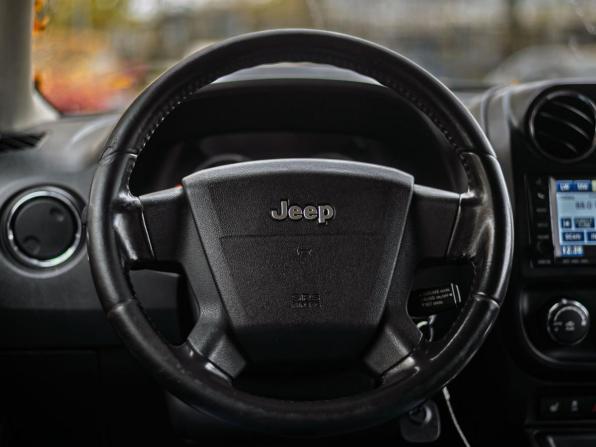 Jeep Liberty (Patriot) с пробегом 2010 года, цена 510 000 рублей, 253477 км, внедорожник, Автокод Объявления