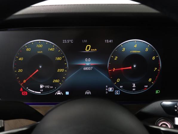 Mercedes-Benz E-Класс V (W213 S213 C238) Рестайлинг с пробегом 2021 года, цена 4 449 900 рублей, 67956 км, седан, Автокод Объявления