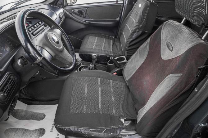 Chevrolet Niva I Рестайлинг с пробегом 2011 года, цена 549 000 рублей, 177000 км, внедорожник, Автокод Объявления