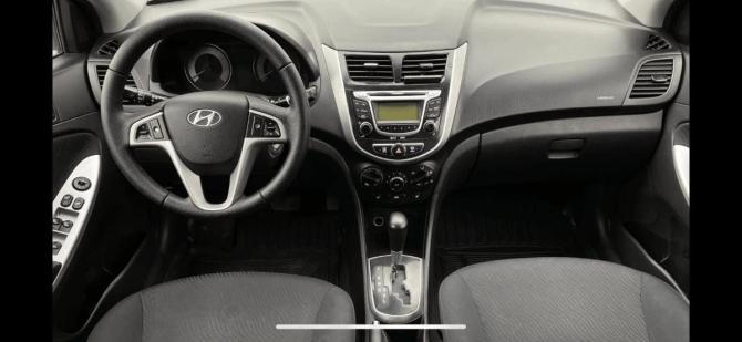 Hyundai Solaris I с пробегом 2013 года, цена 850 000 рублей, 155553 км, седан, Автокод Объявления