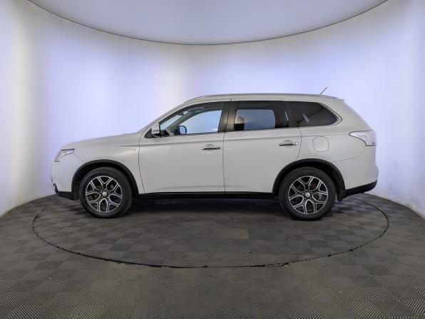 Mitsubishi Outlander III Рестайлинг с пробегом 2014 года, цена 1 750 000 рублей, 210200 км, внедорожник, Автокод Объявления