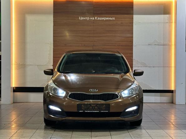 Kia Ceed II Рестайлинг с пробегом 2015 года, цена 955 000 рублей, 205183 км, хэтчбек, Автокод Объявления