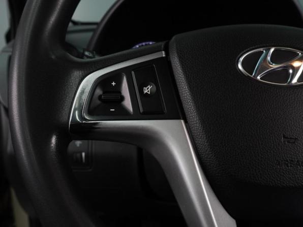 Hyundai Solaris I с пробегом 2011 года, цена 799 000 рублей, 139873 км, седан, Автокод Объявления