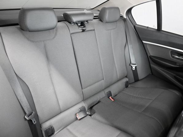 BMW 3 серии VI (F3x) Рестайлинг с пробегом 2016 года, цена 1 895 000 рублей, 302271 км, седан, Автокод Объявления