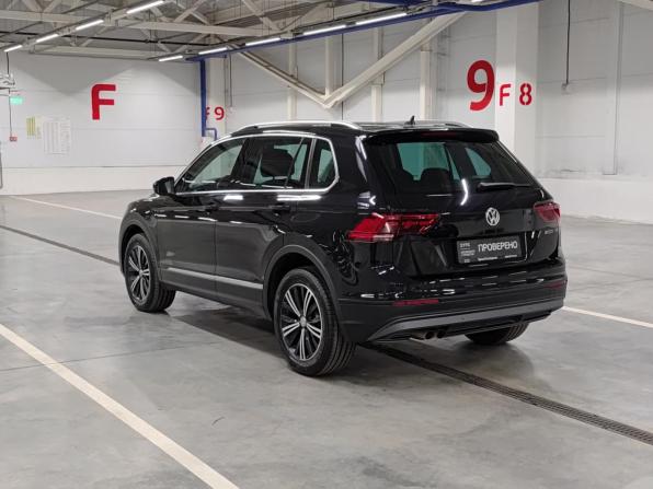 Volkswagen Tiguan II с пробегом 2018 года, цена 2 560 000 рублей, 142519 км, внедорожник, Автокод Объявления