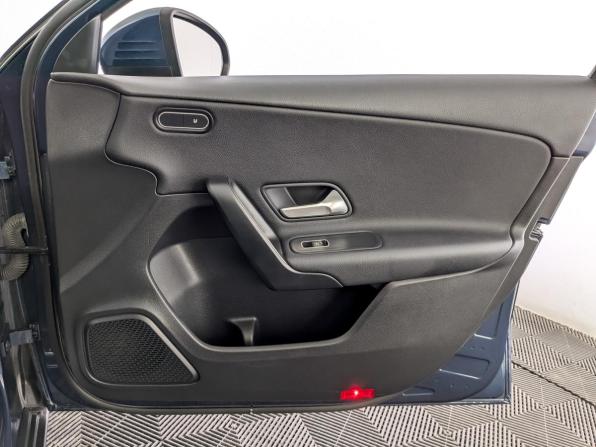Mercedes-Benz A-Класс IV (W177) с пробегом 2020 года, цена 2 065 000 рублей, 143591 км, хэтчбек, Автокод Объявления