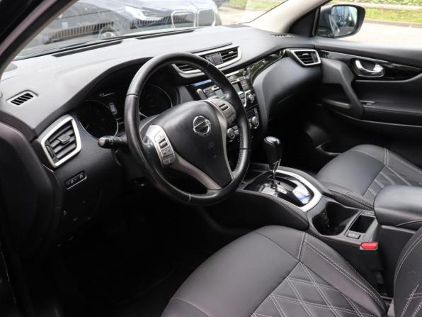 Nissan Qashqai II с пробегом 2017 года, цена 1 459 000 рублей, 142700 км, внедорожник, Автокод Объявления