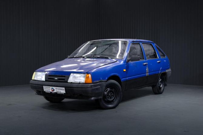 Иж 2126 «Ода» с пробегом 2001 года, цена 199 000 рублей, 34090 км, хэтчбек, Автокод Объявления