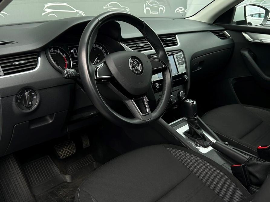 Skoda Octavia III (A7) Рестайлинг Санкт-Петербург  - изображение 5