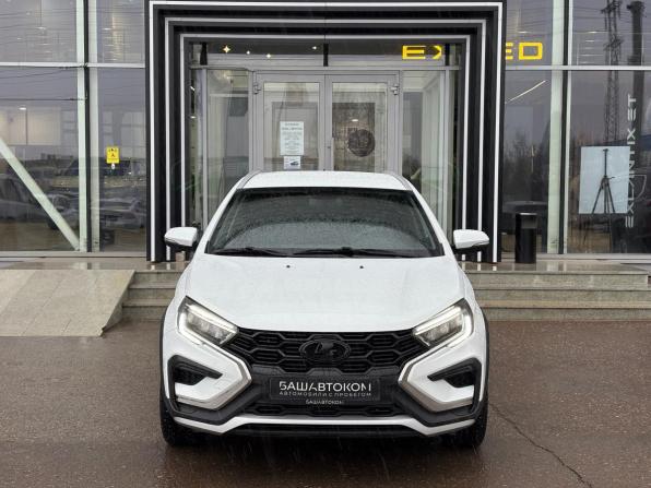 Lada (ВАЗ) Vesta I Рестайлинг (NG) с пробегом 2024 года, цена 1 390 000 рублей, 26655 км, универсал, Автокод Объявления