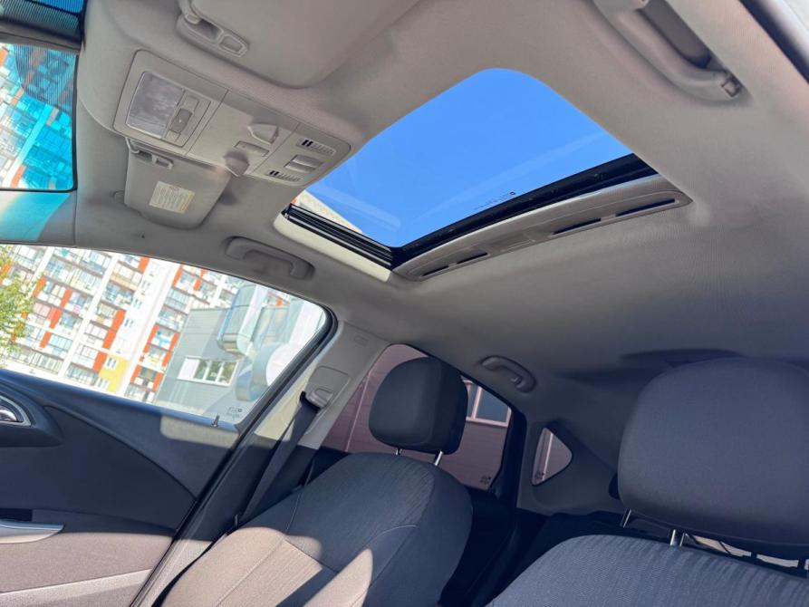 Opel Astra J Набережные Челны  - изображение 19