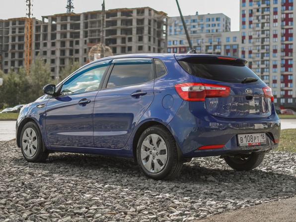 Kia Rio III с пробегом 2013 года, цена 859 000 рублей, 137950 км, хэтчбек, Автокод Объявления