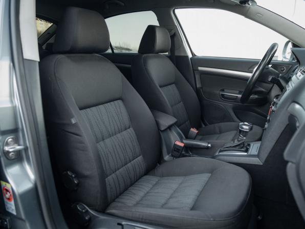 Skoda Octavia II (A5) Рестайлинг с пробегом 2012 года, цена 799 000 рублей, 236000 км, лифтбек, Автокод Объявления