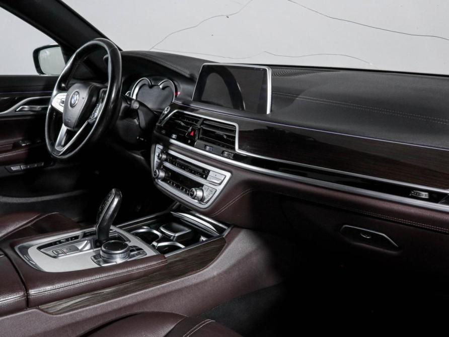 BMW 7 серии VI (G11/G12) Москва  - изображение 10