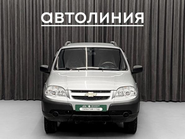 Chevrolet Niva I Рестайлинг с пробегом 2014 года, цена 670 000 рублей, 68000 км, внедорожник, Автокод Объявления