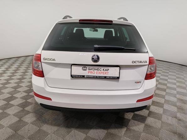 Skoda Octavia III (A7) с пробегом 2015 года, цена 1 745 000 рублей, 177207 км, универсал, Автокод Объявления