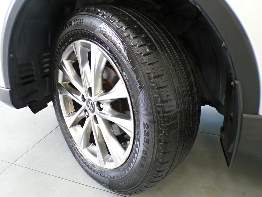 Toyota RAV4 IV (XA40) Рестайлинг Красноярск  - изображение 7