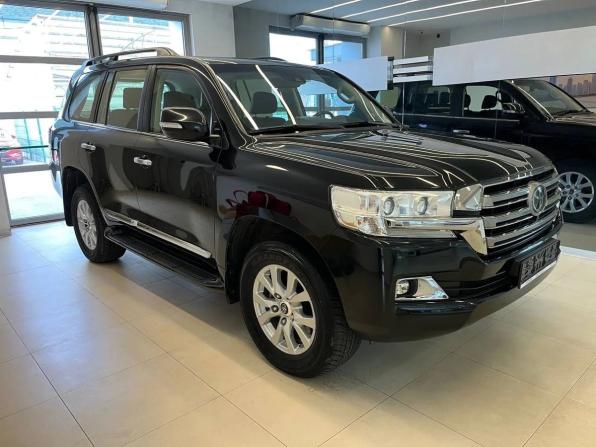 Toyota Land Cruiser 200 Series Рестайлинг 2 с пробегом 2019 года, цена 7 980 000 рублей, 57226 км, внедорожник, Автокод Объявления