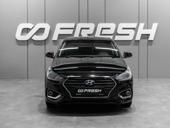 Hyundai Solaris II с пробегом 2019 года, цена 1 270 000 рублей, 171439 км, седан, Автокод Объявления