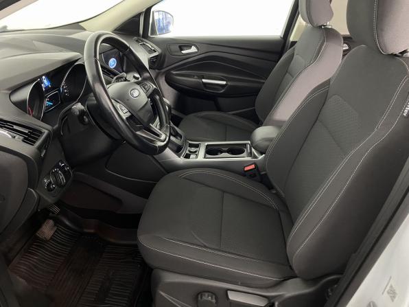 Ford Kuga II Рестайлинг с пробегом 2018 года, цена 1 852 000 рублей, 87927 км, внедорожник, Автокод Объявления