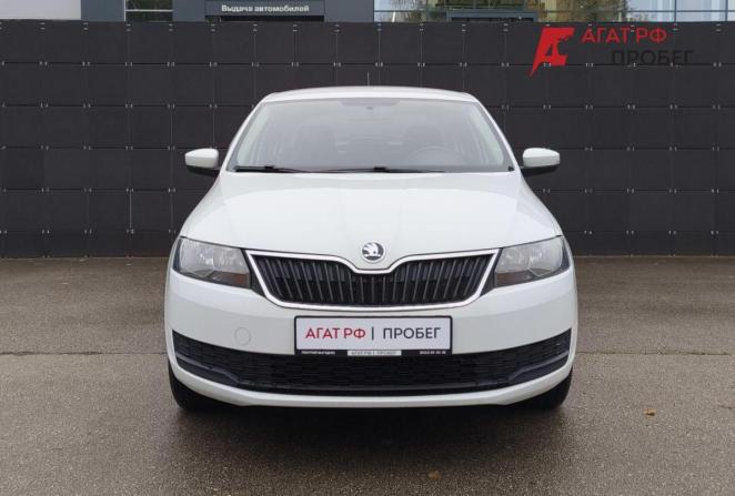 Skoda Rapid I с пробегом 2017 года, цена 1 270 000 рублей, 120000 км, лифтбек, Автокод Объявления