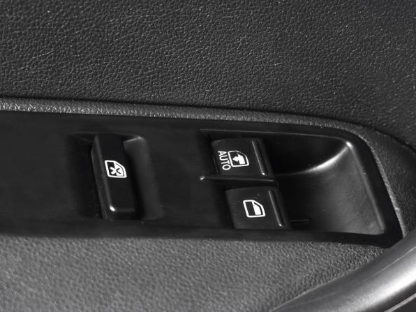 Volkswagen Polo V с пробегом 2013 года, цена 649 995 рублей, 182917 км, седан, Автокод Объявления