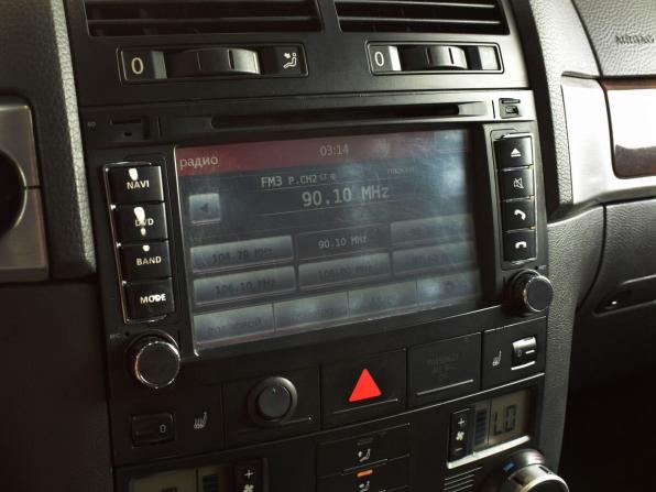 Volkswagen Touareg I Рестайлинг с пробегом 2008 года, цена 1 349 995 рублей, 358783 км, внедорожник, Автокод Объявления