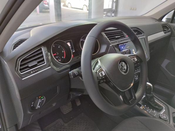 Volkswagen Tiguan II с пробегом 2018 года, цена 2 400 000 рублей, 159467 км, внедорожник, Автокод Объявления